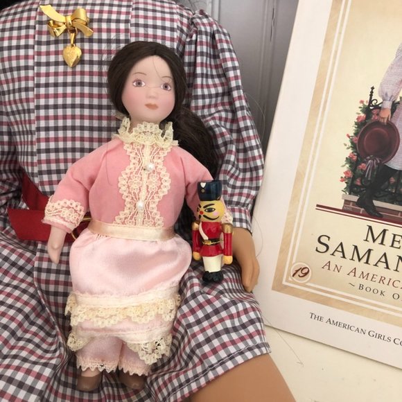 American Girl Samantha (Retired) With Doll + Books - Picture 6 of 9